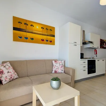 Apartamento St Paul's Bay Penthouse With Views