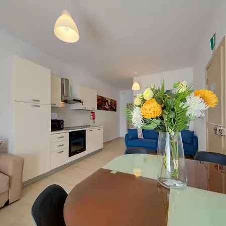 Appartamento St Paul's Bay Penthouse With Views