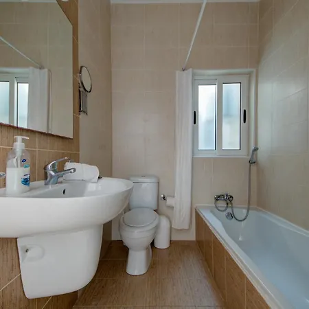 St Paul's Bay Penthouse With Views * St. Paul's Bay