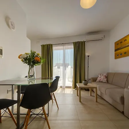Appartamento St Paul's Bay Penthouse With Views St. Paul's Bay